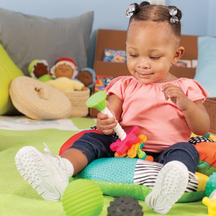 Alternate Image #1 of Fine Motor Skill Building Set