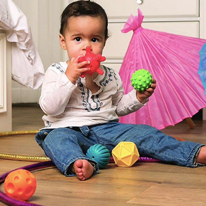 Alternate Image #1 of Baby Sensory Ball Set - 6 pieces