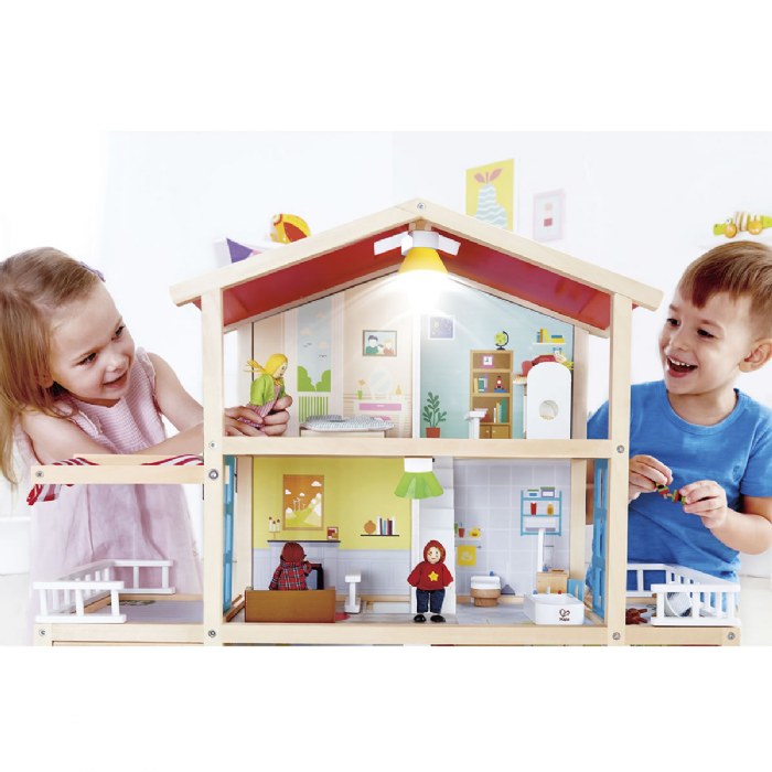 Alternate Image #1 of Family Mansion Dollhouse