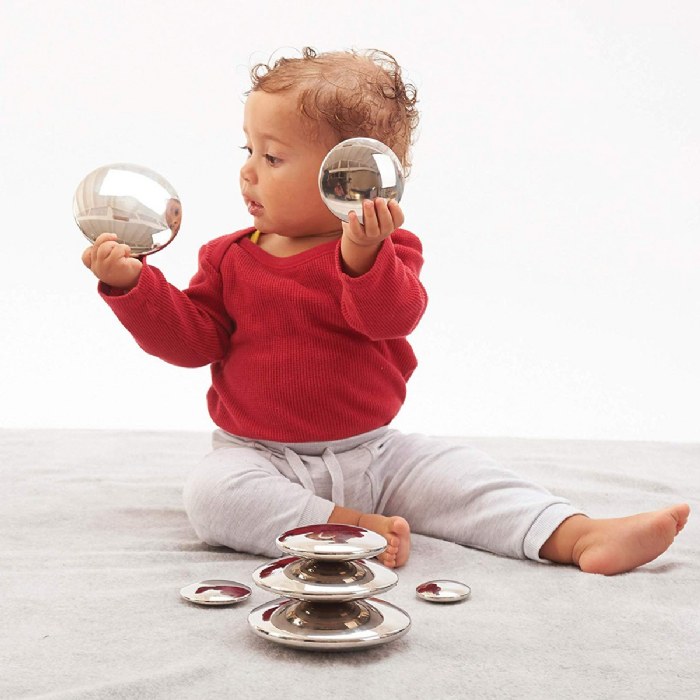 Alternate Image #1 of Silver Sensory Reflective Discs - 7 Pieces