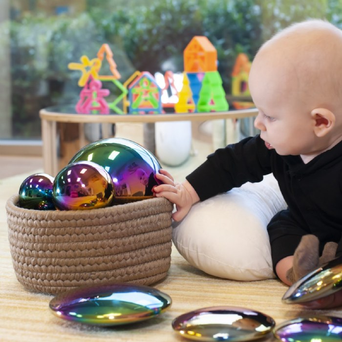 Alternate Image #1 of Sensory Reflective Color Burst Balls - 4 Pieces