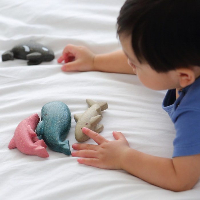 Alternate Image #1 of Eco-Friendly Ocean Animal Set