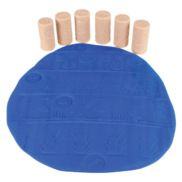 Alternate Image #1 of Pond Life & Garden Bugs Dough Roller Sets