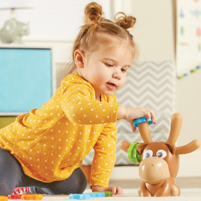 Alternate Image #1 of Max Fine Motor Moose - Color Matching Activity