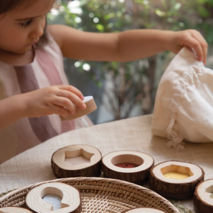 Alternate Image #1 of Nature Feel and Find - 24 Pieces