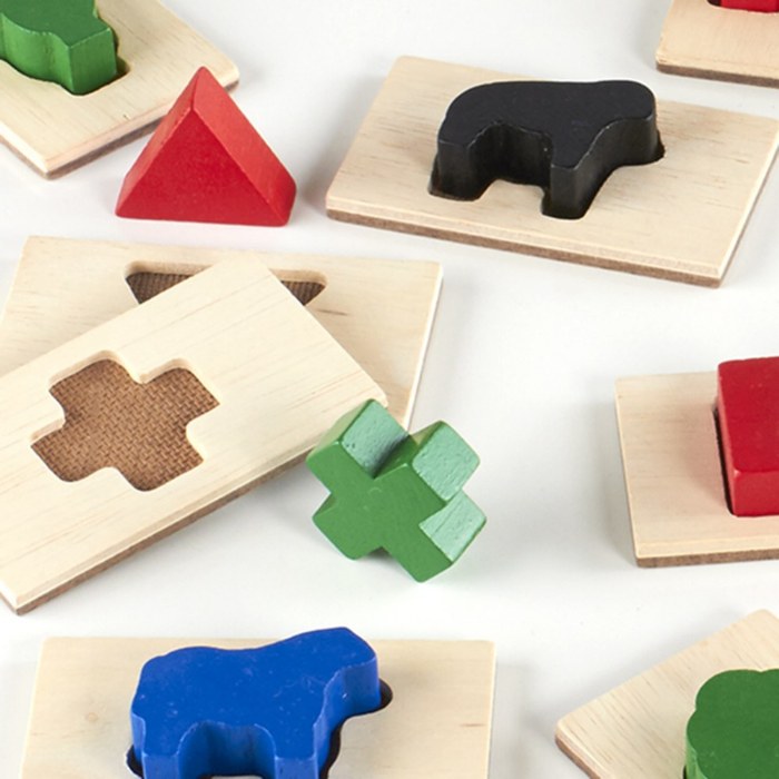 Alternate Image #1 of 3D Feel & Find Shapes and Tile Matching Toy - 40 Pieces