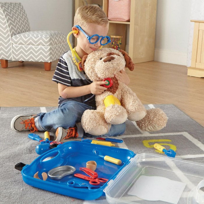 Alternate Image #1 of Doctor Kit