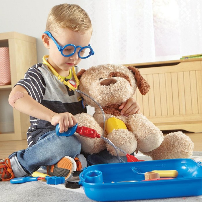 Alternate Image #1 of Doctor Kit