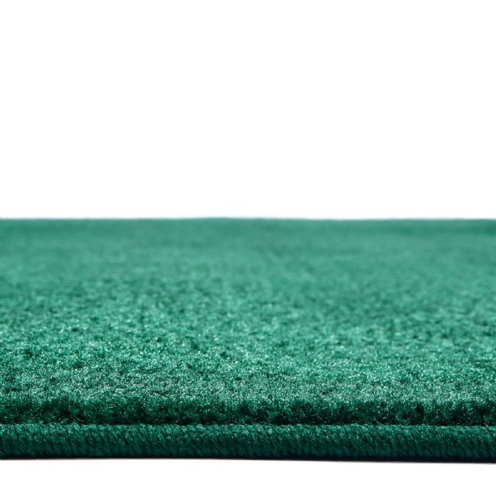 Alternate Image #1 of Mt. St. Helens Solid Color Carpet - Emerald - 6' x 9' Rectangle