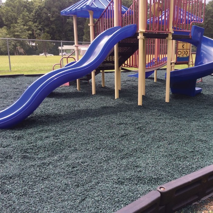 Primary Image of Rubber Mulch - 40 lb. Bag - 3 Square Feet - 6" Depth