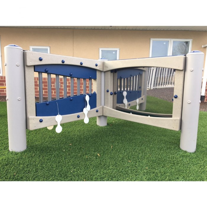 Primary Image of Peek 'n Play