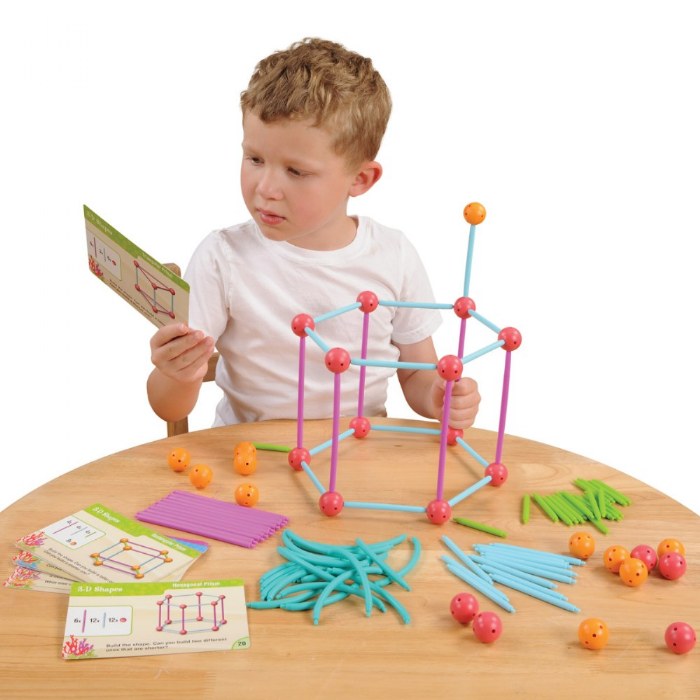 Alternate Image #1 of Dive into Shapes!&trade;