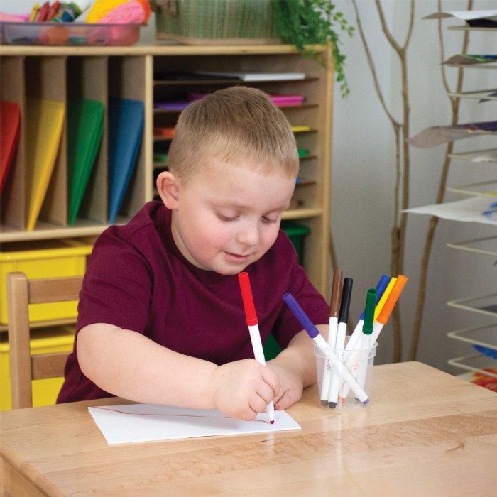 Alternate Image #1 of Washable Fine Tip Marker Class Pack - 200 Per Box