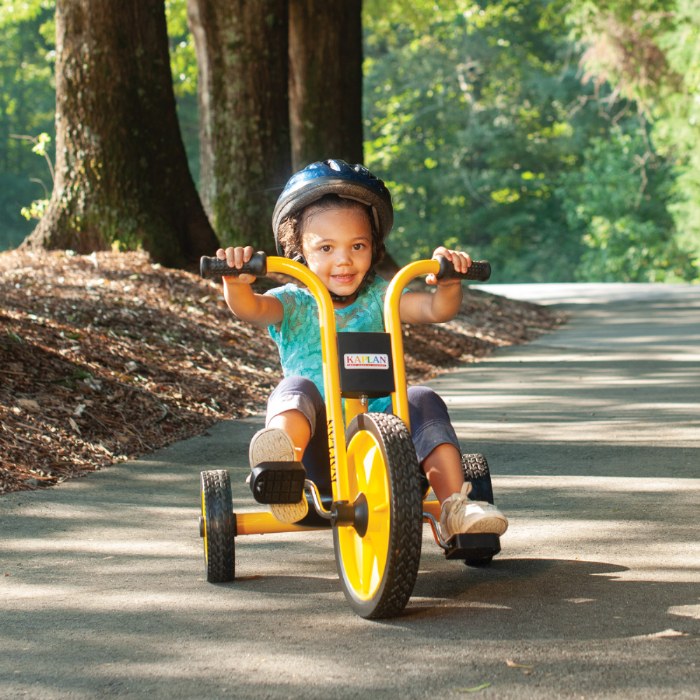 Alternate Image #1 of Smooth Rider Lowrider Trike - Yellow