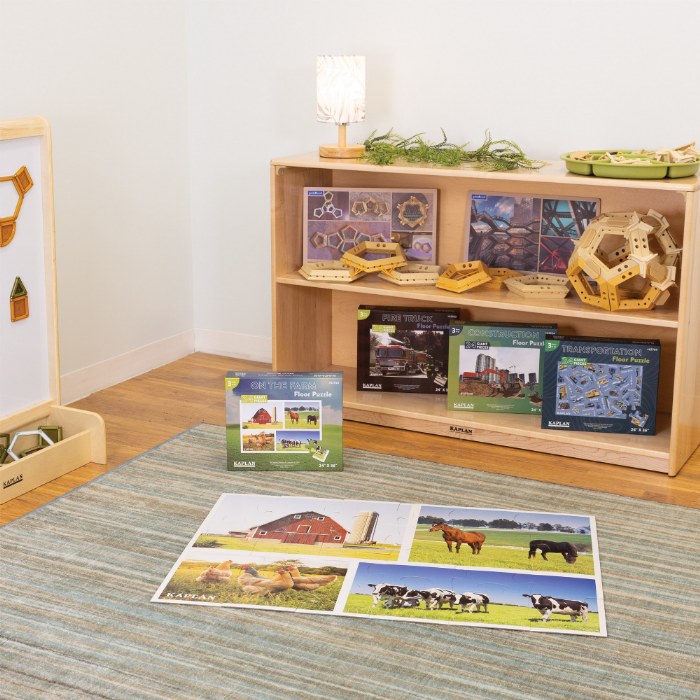Alternate Image #1 of On the Farm Floor Puzzle - 24 Pieces