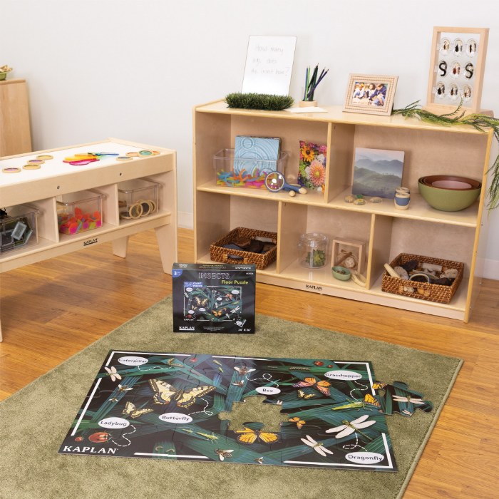 Alternate Image #1 of Insects Floor Puzzle - 24 Pieces