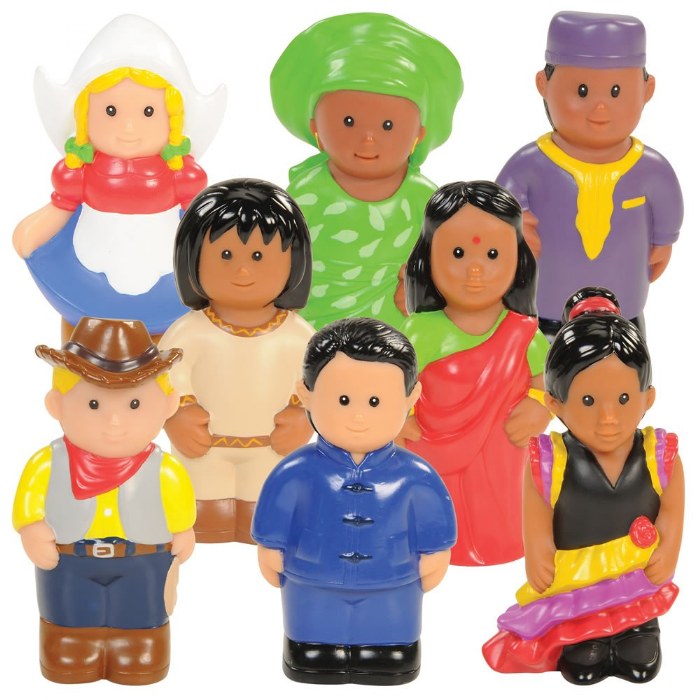Primary Image of Around the World Dolls - 8 Pieces