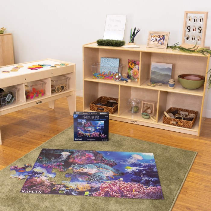Alternate Image #1 of Sea Life Floor Puzzle - 24 Pieces