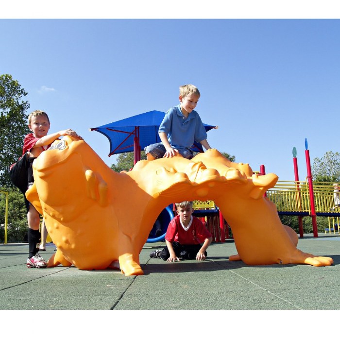 Primary Image of Calvin the Caterpillar Climber