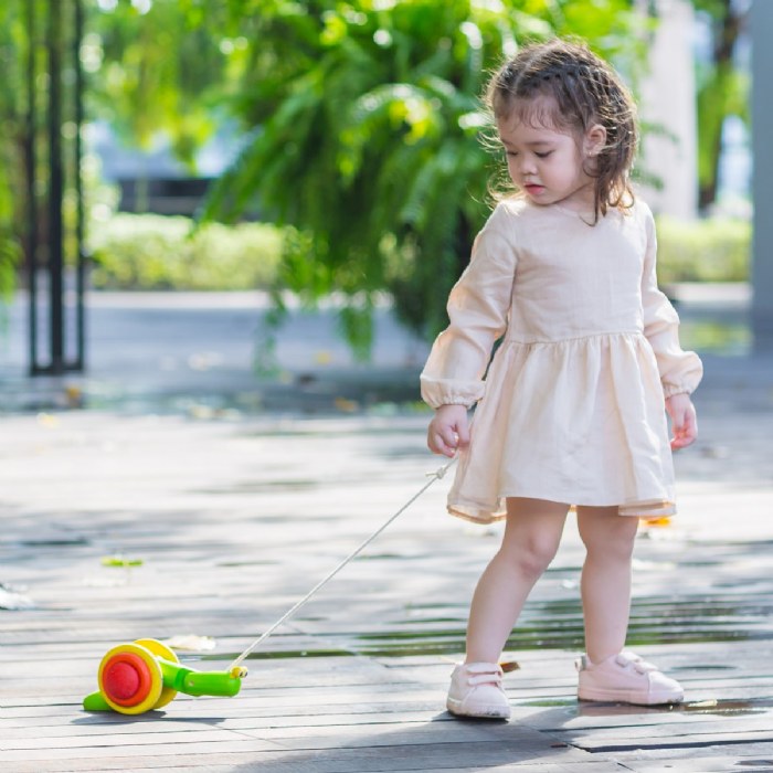 Alternate Image #1 of Eco-Friendly Snail Pull Toy