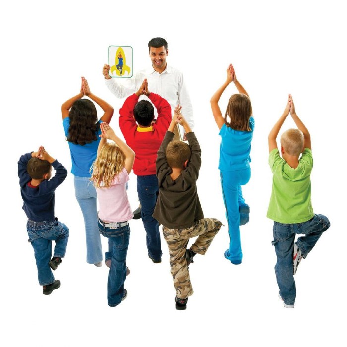 Alternate Image #1 of Body Poetry: Yoga Card Poses with Three Levels of Difficulty