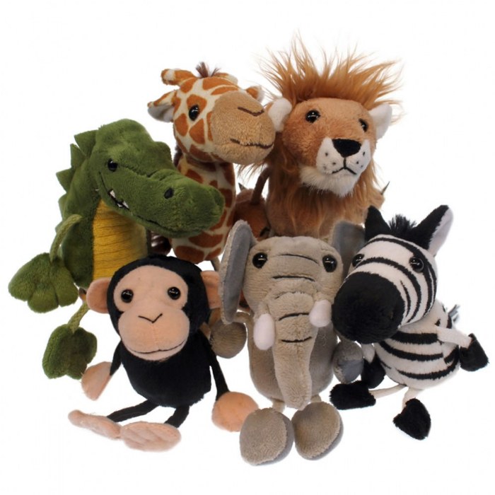 Primary Image of African Animals Finger Puppets - Set of 6