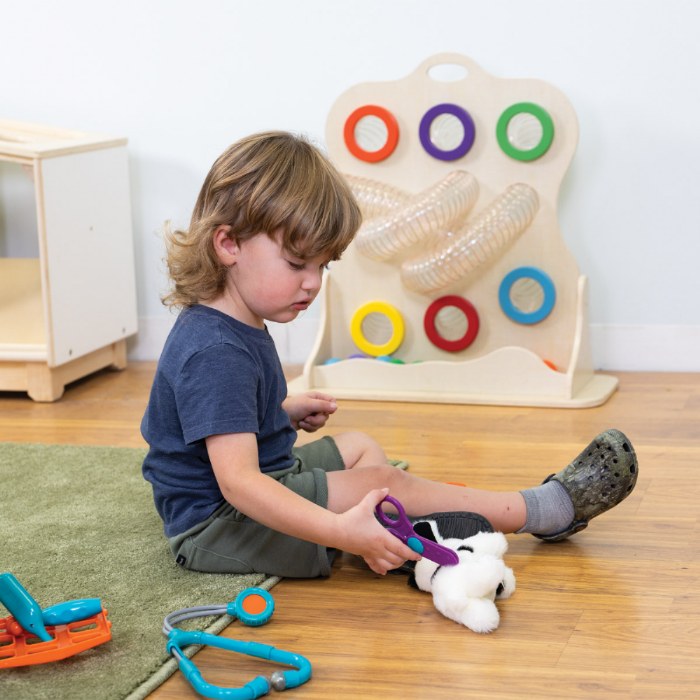 Alternate Image #1 of Child's Veterinarian Kit