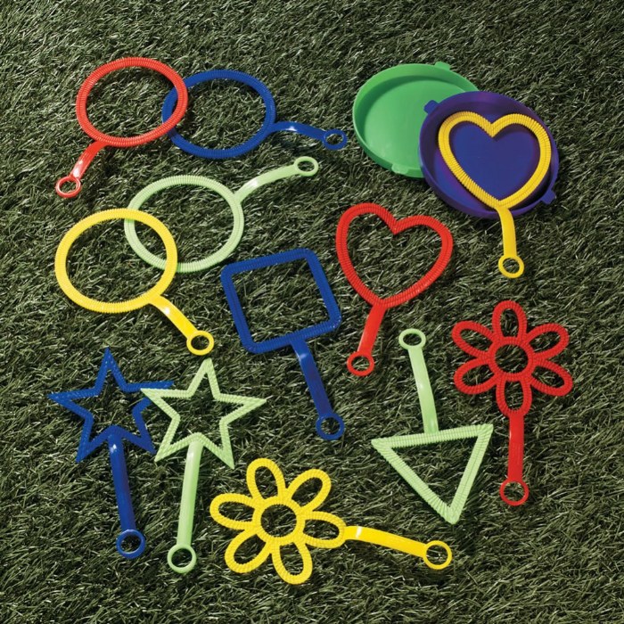 Alternate Image #1 of Bubble Wand Set