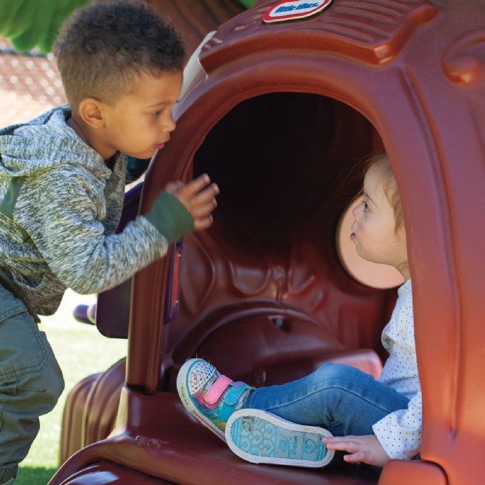 Alternate Image #1 of Tot Tree