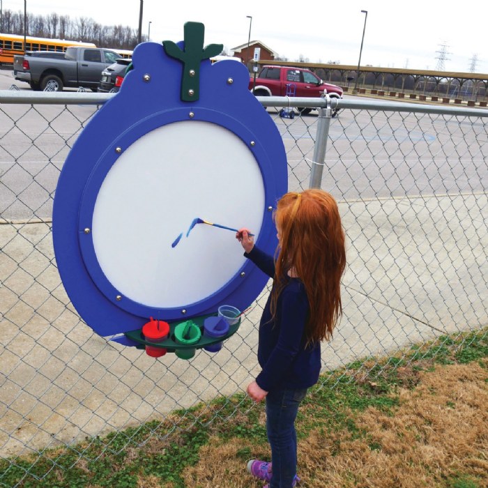 Primary Image of Fruit Fence Easel - Blueberry