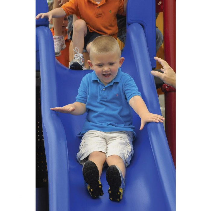 Alternate Image #1 of Discovery Highlands - Ground Spikes