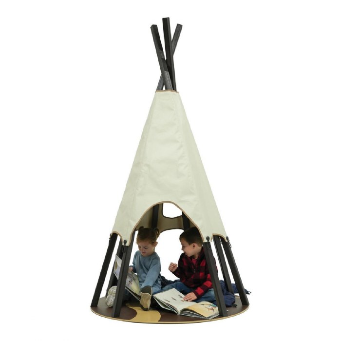 Primary Image of Tipi and Scalloped Covering