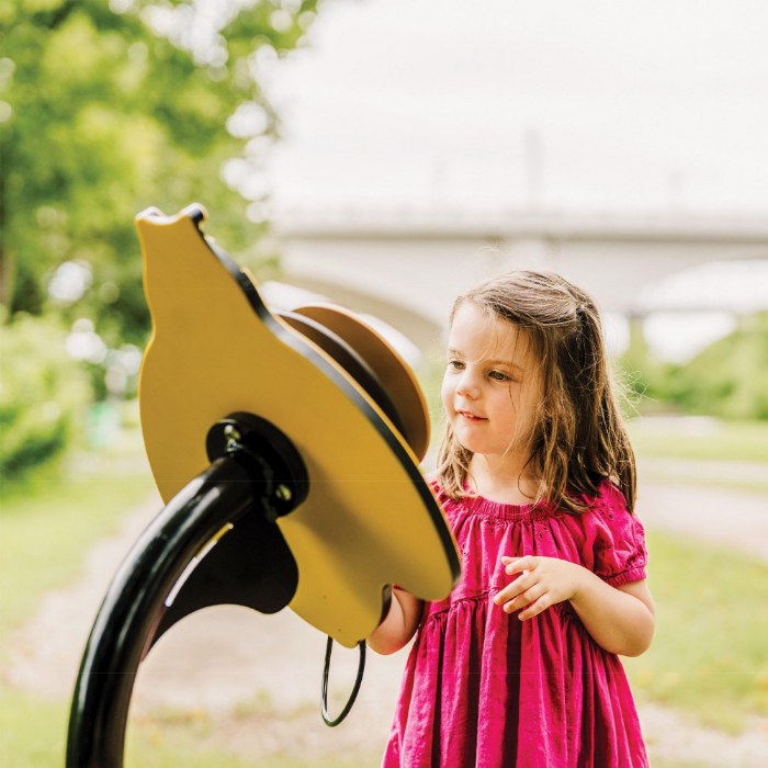 Alternate Image #1 of Melody Bees