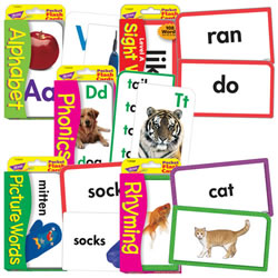 Early Literacy Flash Card Set with Pictures