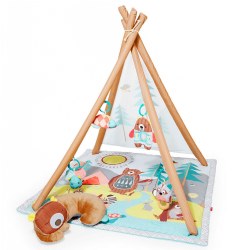 Birth & up. With a woodgrain patterned look, this baby gym has a woodland feel. The printed mesh background has a campground scene, while the sleeping bear pillow encourages tummy time. Includes light-up firefly, turtle mirror, bear rattles and musical raccoon with wooden teether. PVC-free and phthalate-free. Measures 36"L x 36"W x 38"H.