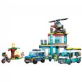 Alternate Image #2 of LEGO® City™ Emergency Vehicles HQ - 60371