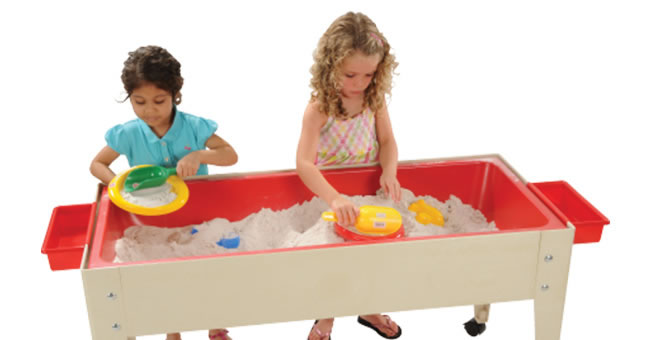 Choosing a Sand and Water Table