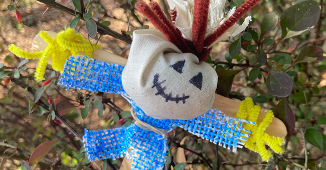 Autumn Scarecrow Craft